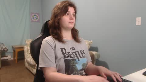 Snapshot of treejeanne chatting on January 4, 2025, 2:04 pm TreeJeanne online show from January 4, 2025, 2:04 pm