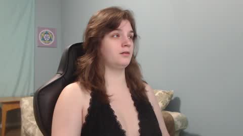 Snapshot of treejeanne chatting on January 10, 2025, 2:55 pm TreeJeanne online show from January 10, 2025, 2:55 pm