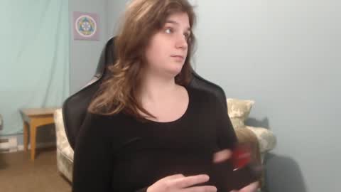 Snapshot of treejeanne chatting on January 27, 2025, 4:43 pm TreeJeanne online show from January 27, 2025, 4:43 pm