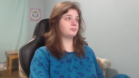 Snapshot of treejeanne chatting on February 7, 2025, 2:40 am TreeJeanne online show from February 7, 2025, 2:40 am