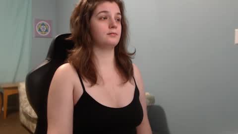 Snapshot of treejeanne chatting on February 27, 2025, 2:54 pm TreeJeanne online show from February 27, 2025, 2:54 pm