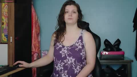 Snapshot of treejeanne chatting on September 28, 2025, 10:59 pm TreeJeanne online show from September 28, 2025, 10:59 pm