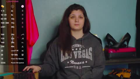 Snapshot of treejeanne chatting on November 3, 2025, 2:51 pm TreeJeanne online show from November 3, 2025, 2:51 pm