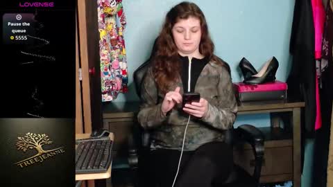 Snapshot of treejeanne chatting on January 16, 2026, 5:17 pm TreeJeanne online show from January 16, 2026, 5:17 pm