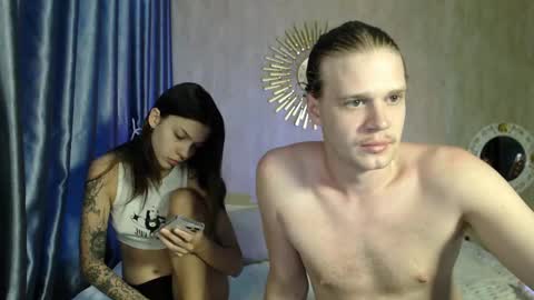 Sarah And Jon online show from February 3, 2025, 4:35 am