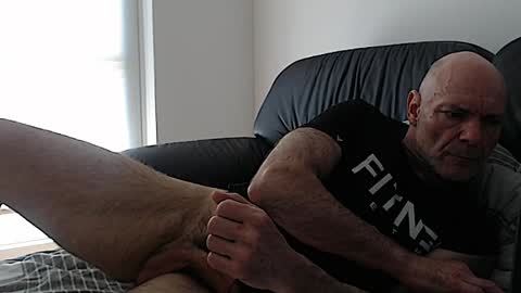 Snapshot of treimann chatting on April 17, 2026, 11:02 am Thorcci online show from April 17, 2026, 11:02 am