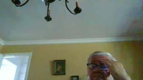 Snapshot of trekbeestje1 chatting on June 25, 2026, 3:49 pm trekbeestje online show from June 25, 2026, 3:49 pm