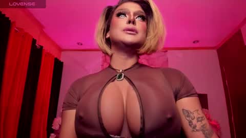 Jade online show from December 24, 2024, 6:22 am