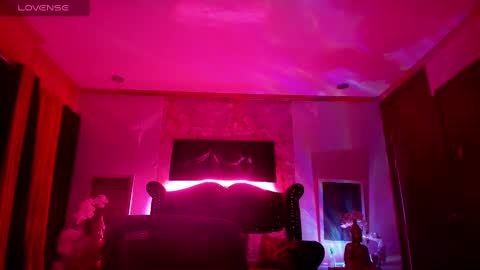 Jade online show from December 27, 2024, 10:55 am