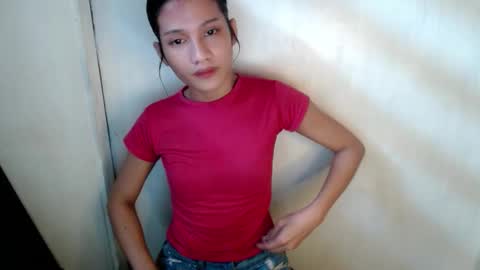 STEPHANiE online show from December 2, 2025, 4:07 am