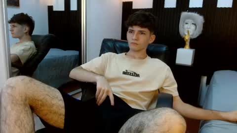Snapshot of trevor_mob chatting on July 24, 2026, 8:18 pm trevor_mob online show from July 24, 2026, 8:18 pm
