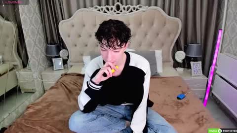 TrevorBenson online show from September 21, 2025, 6:09 pm