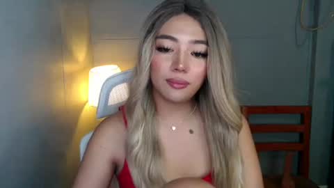 Snapshot of trexie_fucks15 chatting on December 13, 2025, 9:53 pm trexie_fucks15 online show from December 13, 2025, 9:53 pm