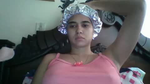 triana_bell online show from October 30, 2025, 3:24 pm