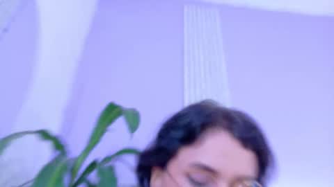 triana_crimson online show from February 7, 2026, 12:36 am