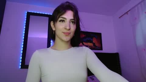 triana_damelio online show from October 3, 2025, 12:13 pm