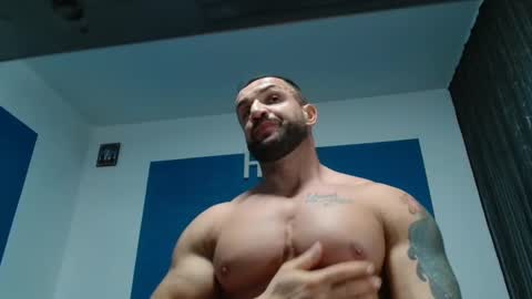 tridentmuscles online show from January 5, 2025, 8:00 pm