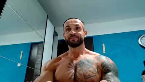 tridentmuscles online show from September 17, 2025, 9:38 pm