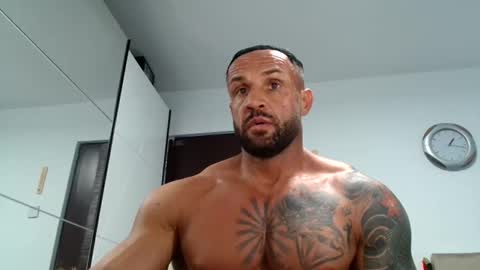 tridentmuscles online show from November 2, 2025, 11:18 pm