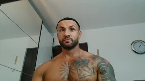 Snapshot of tridentmuscles chatting on June 1, 2026, 10:33 pm tridentmuscles online show from June 1, 2026, 10:33 pm