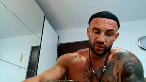 Snapshot of tridentmuscles chatting on August 4, 2026, 10:18 am tridentmuscles online show from August 4, 2026, 10:18 am