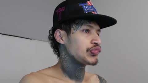 - trieone online show from February 26, 2025, 4:03 pm