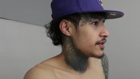 - trieone online show from March 2, 2025, 2:51 am