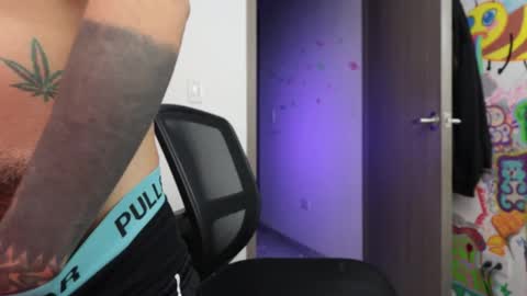 - trieone online show from January 11, 2026, 2:49 am