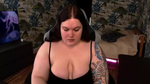 Tina online show from May 6, 2026, 11:26 am