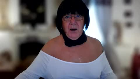 trinity1011 online show from September 27, 2025, 7:24 am