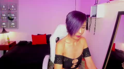 trinityy__ online show from July 21, 2026, 7:16 pm