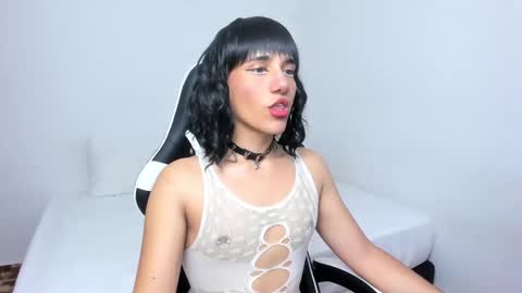 Snapshot of trinydoll chatting on January 18, 2025, 11:21 am Triny online show from January 18, 2025, 11:21 am