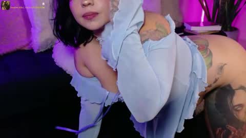 Snapshot of trip_inked chatting on May 15, 2026, 11:45 pm Val martinez online show from May 15, 2026, 11:45 pm