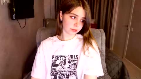 Snapshot of tripleprinces chatting on January 14, 2026, 5:40 pm tripleprinces online show from January 14, 2026, 5:40 pm