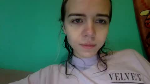 trippybb222 online show from November 10, 2025, 3:44 pm