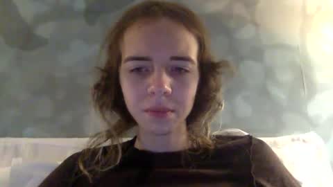 trippybb222 online show from November 21, 2025, 12:43 am