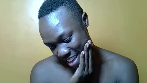 Tris6 online show from April 11, 2026, 2:43 pm