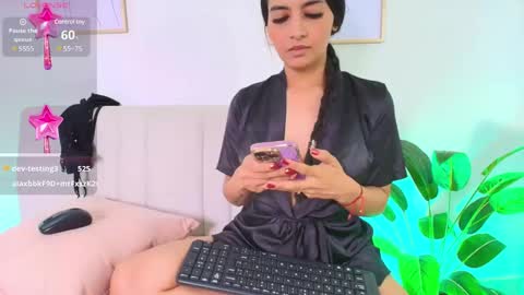 Trissha online show from January 20, 2025, 4:45 pm