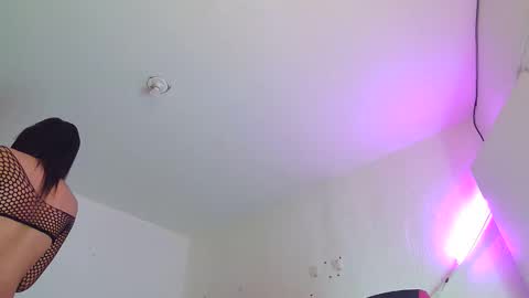 trix_ebony online show from April 7, 2026, 4:24 am