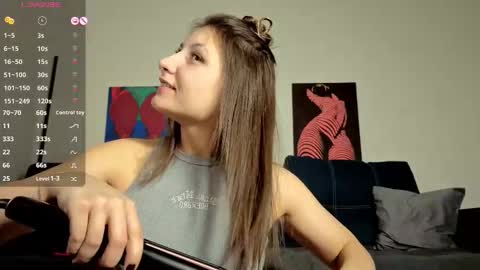 trixibell online show from February 5, 2026, 5:45 am