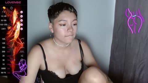 Kitty online show from February 2, 2025, 11:00 pm