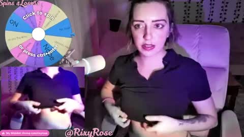 Snapshot of trixyrose chatting on July 28, 2026, 5:14 am RixyRose online show from July 28, 2026, 5:14 am