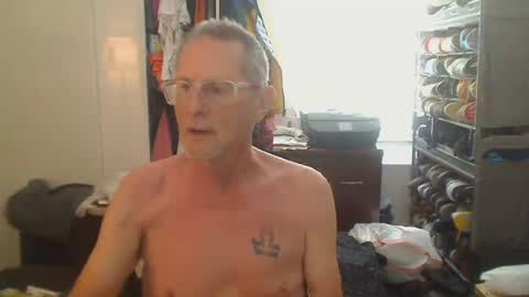 Snapshot of troffer1020 chatting on July 15, 2026, 10:26 pm Troffer online show from July 15, 2026, 10:26 pm
