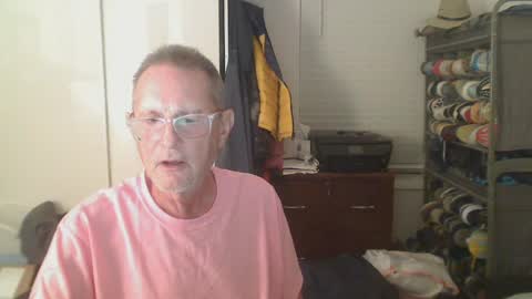 Snapshot of troffer1020 chatting on July 17, 2026, 3:24 am Troffer online show from July 17, 2026, 3:24 am