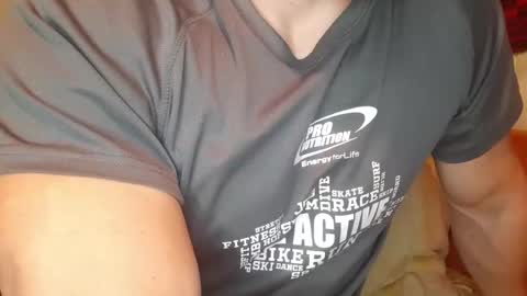 Troncq online show from February 9, 2025, 1:46 pm