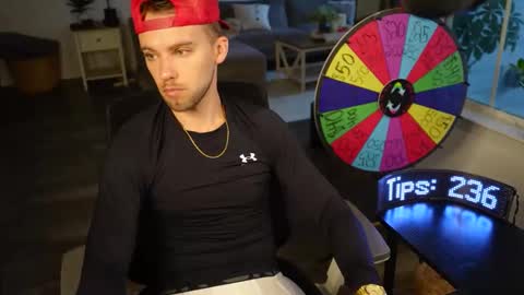 Troy Green online show from November 6, 2025, 10:10 pm