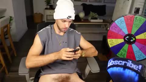 Troy Green online show from December 19, 2025, 10:39 pm