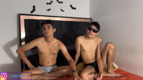 troye_lex online show from November 14, 2025, 4:28 pm