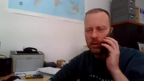 Snapshot of truble_again chatting on May 29, 2026, 9:40 am truble_again online show from May 29, 2026, 9:40 am