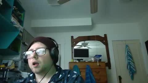 Snapshot of true_manofworth chatting on December 3, 2024, 5:53 am HandicappedLaugher online show from December 3, 2024, 5:53 am